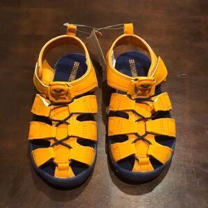 Gymboree Boys Shoes Size 2 NWTS